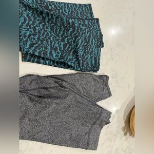 Lot of 2 leggings- Fabletics Black and Teal Capri Leggings